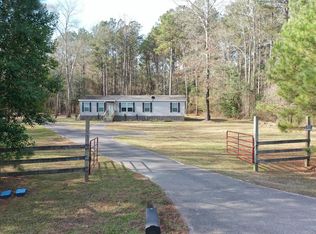 568 Three Mile Stretch Rd, Ellisville, MS 39437