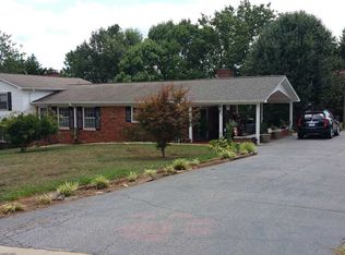 520 Adams Sullivan Rd, Walhalla, SC 29691