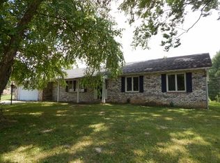 52 Indian Trails Rdg, Bedford, IN 47421
