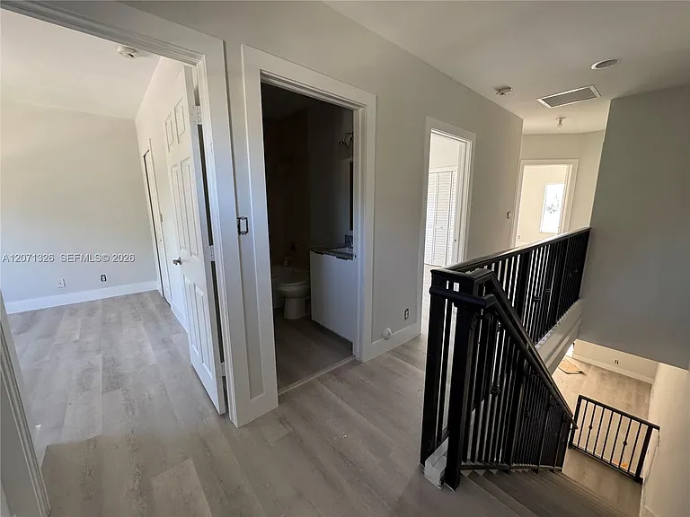 5736 Tyler St — Photo 8