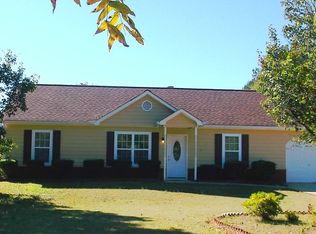 1477 Dolly Nixon Rd, Senoia, GA 30276