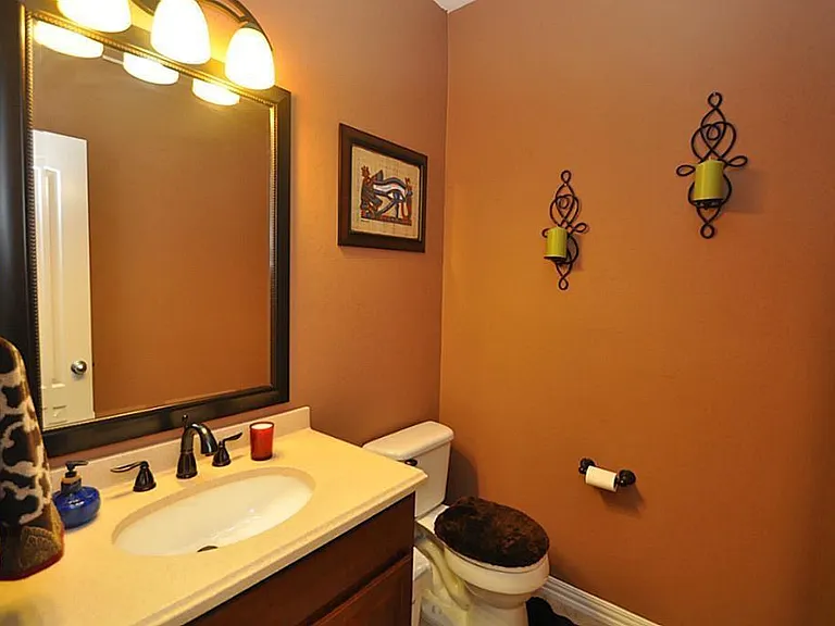 2931 Silver Landing Ln — Photo 4