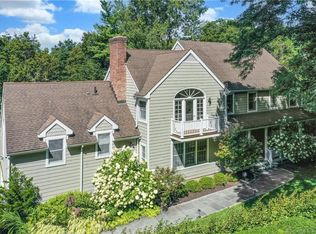109 Garibaldi Ln, New Canaan, CT 06840
