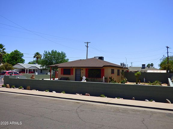 3rd image of 865 E 5TH Avenue
