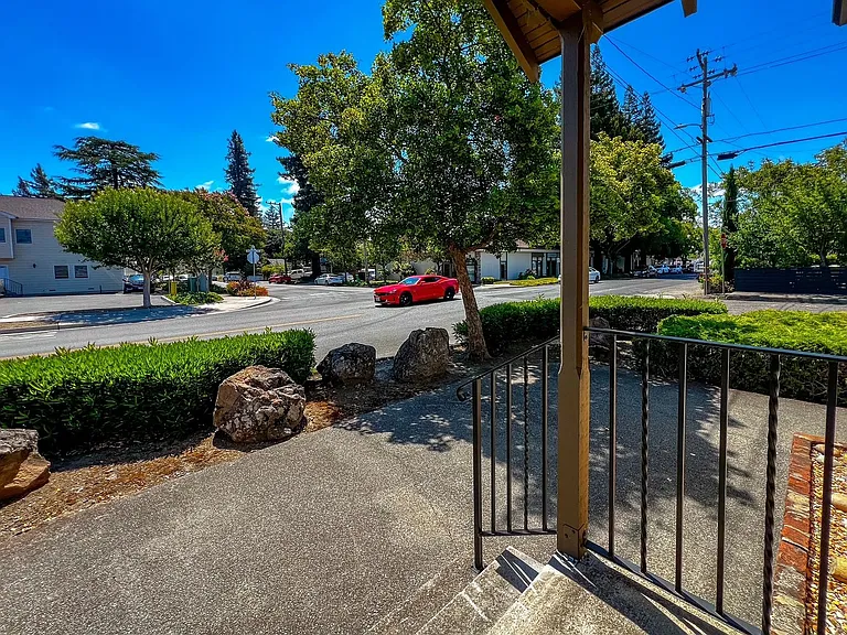 805 California Blvd — Photo 3
