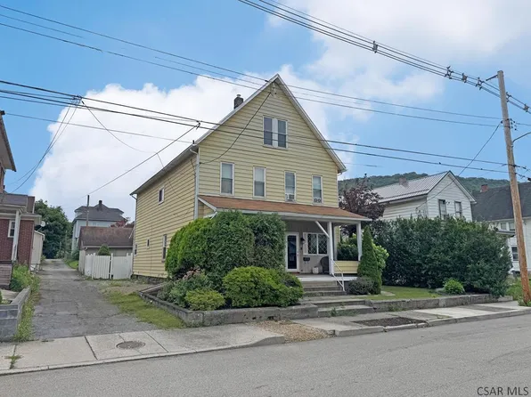 717-719 Oak St, Johnstown, PA 15902