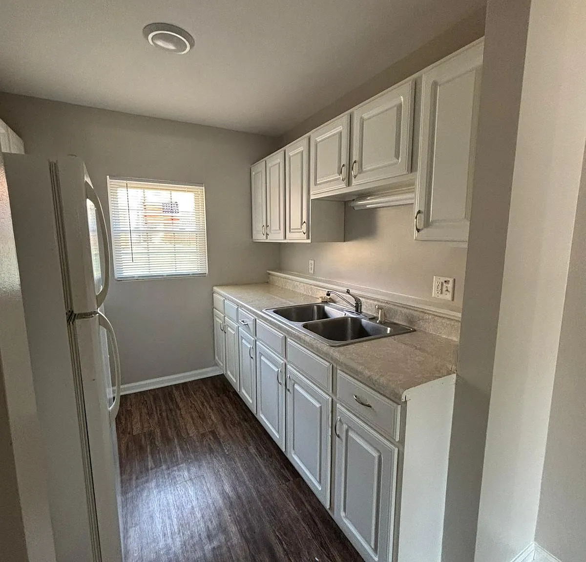 Georgetowne Apartments — Photo 3
