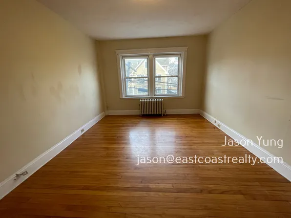 15 Gardner St, Allston, MA