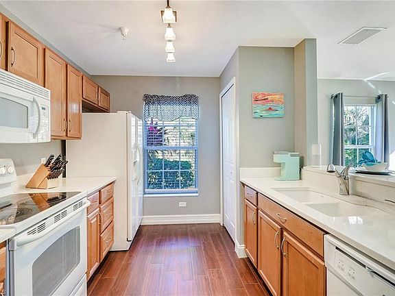 5th image of 9064 Gervais Cir APT 110