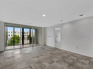 4242 D Este Ct UNIT 201, Lake Worth, FL 33467
