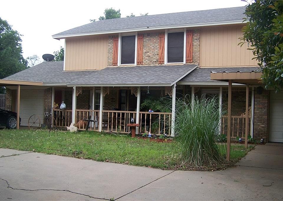 2nd image of 133 Lori Dr Unit A