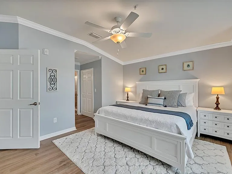5577 Palmer Cir #201 — Photo 18
