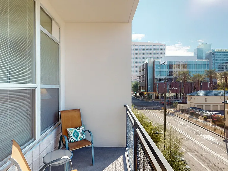 Skyline Lofts — Photo 11