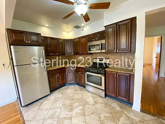 Rented by Sterling Realty Solution Inc | media 2