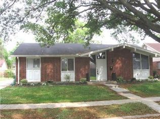 2038 Easter Ln, New Orleans, LA 70114