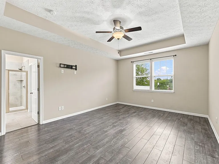 9124 Hawkins Rd — Photo 6