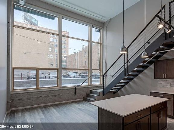 5th image of 133 7th St E APT 305