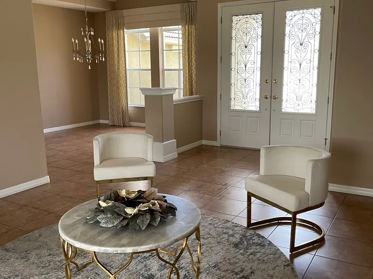 5042 Gevalia Dr — Photo 4