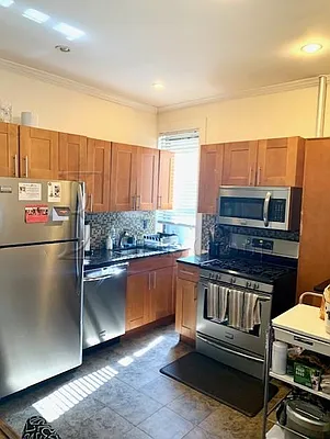 Rented by Bouklis Group | media 1