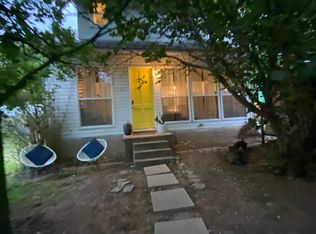 1111 S 6th St, Austin, TX 78704