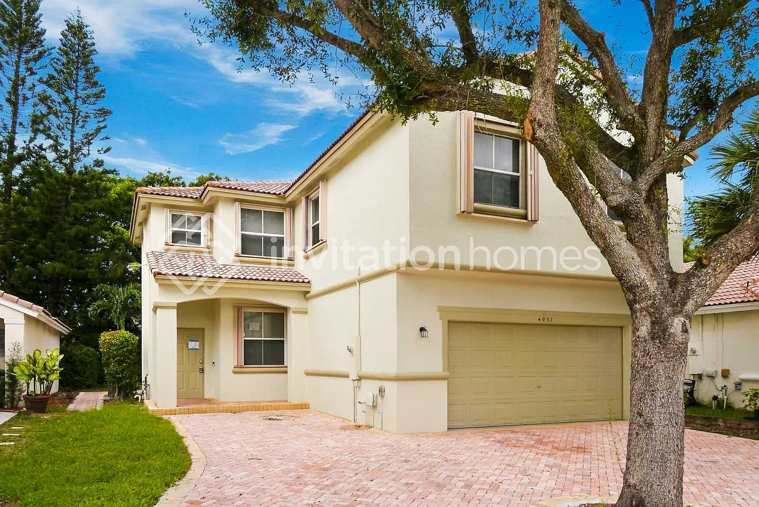 4937 NW 55th Blvd Coconut Creek, FL 33073 — Photo 1