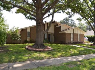 321 Sioux St, Keller, TX 76248
