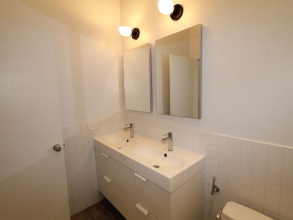 4th image of 41 Putnam Ave APT 2