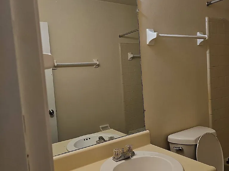 1235 Chee Ln — Photo 12