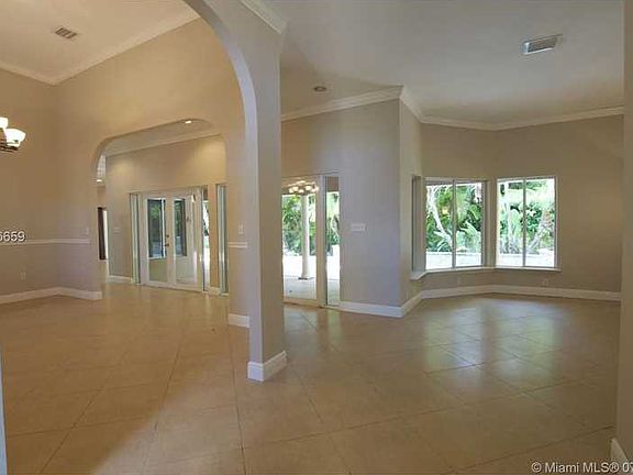4th image of 5791 SW 58th Ct