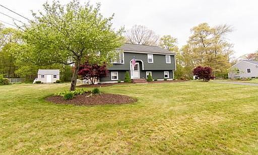 4th image of 85 Copley Dr