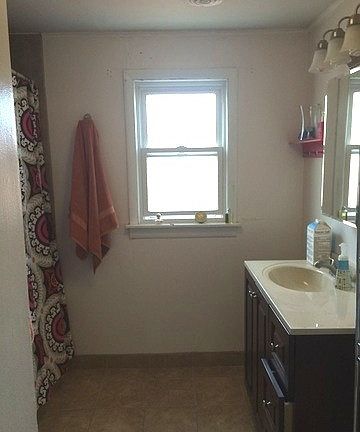 3rd image of 2925 N Menard Ave #1