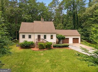 208 Nacoochee Dr, Woodstock, GA 30188