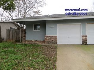 10414 Buena Plaza Cir, Rancho Cordova, CA