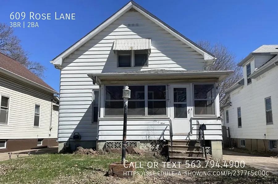 609 Rose Ln photo 1