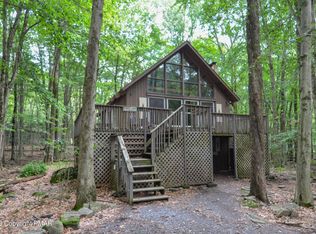 144 White Pine Dr, Pocono Lake, PA 18347