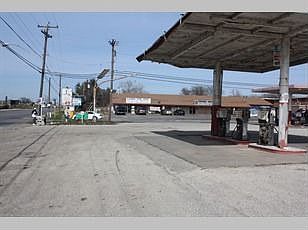 1st image of 7118 S New Braunfels Ave