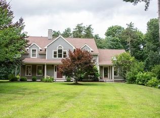 4 Aaron Dr, Topsfield, MA 01983
