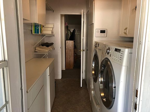 5th image of 4387 S Sutherland Dr