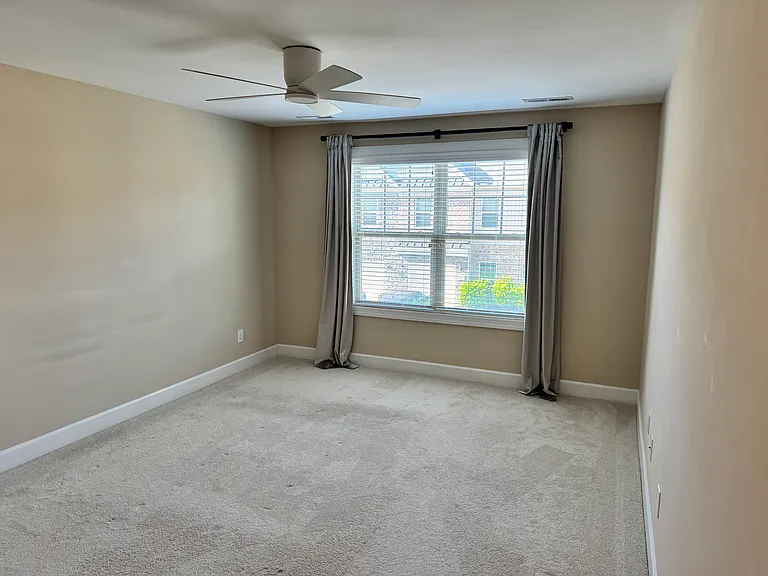 4025 Canterwood Dr — Photo 17