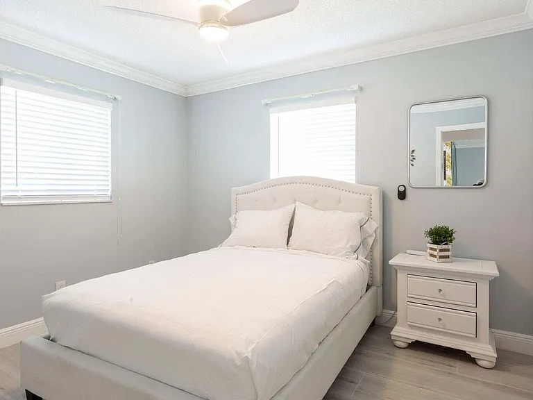 343 Balsam St — Photo 13