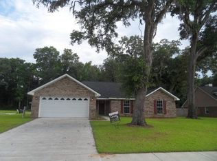 37 Kettle Creek Ln, Midway, GA 31320