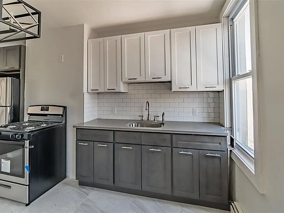 3rd image of 312 Sip Ave APT 1