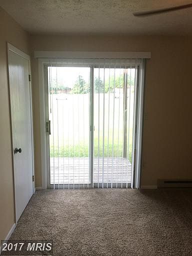 2nd image of 779 Meadowbrook Ln