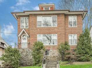 321 Collins Ave #2, Mount Vernon, NY 10552