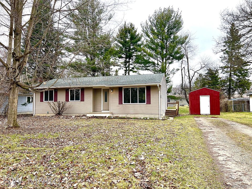 1st image of 552 Greencove Dr