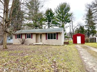 552 Greencove Dr, Holly, MI 48442