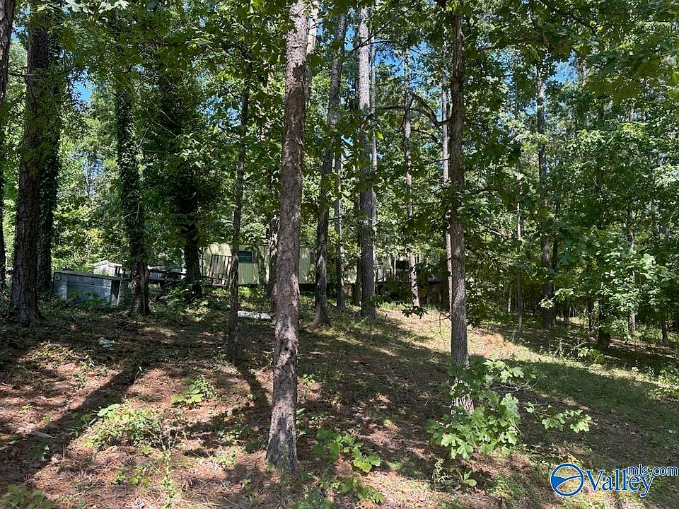 2nd image of 1784 Green Rd