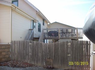 304 W 1st St, Leon, IA 50144