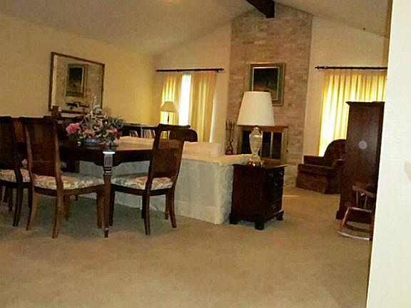 3rd image of 1114 Woodhorn Dr