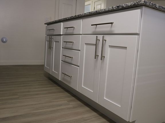 4th image of 4371 S Fairbourne Ave E #3